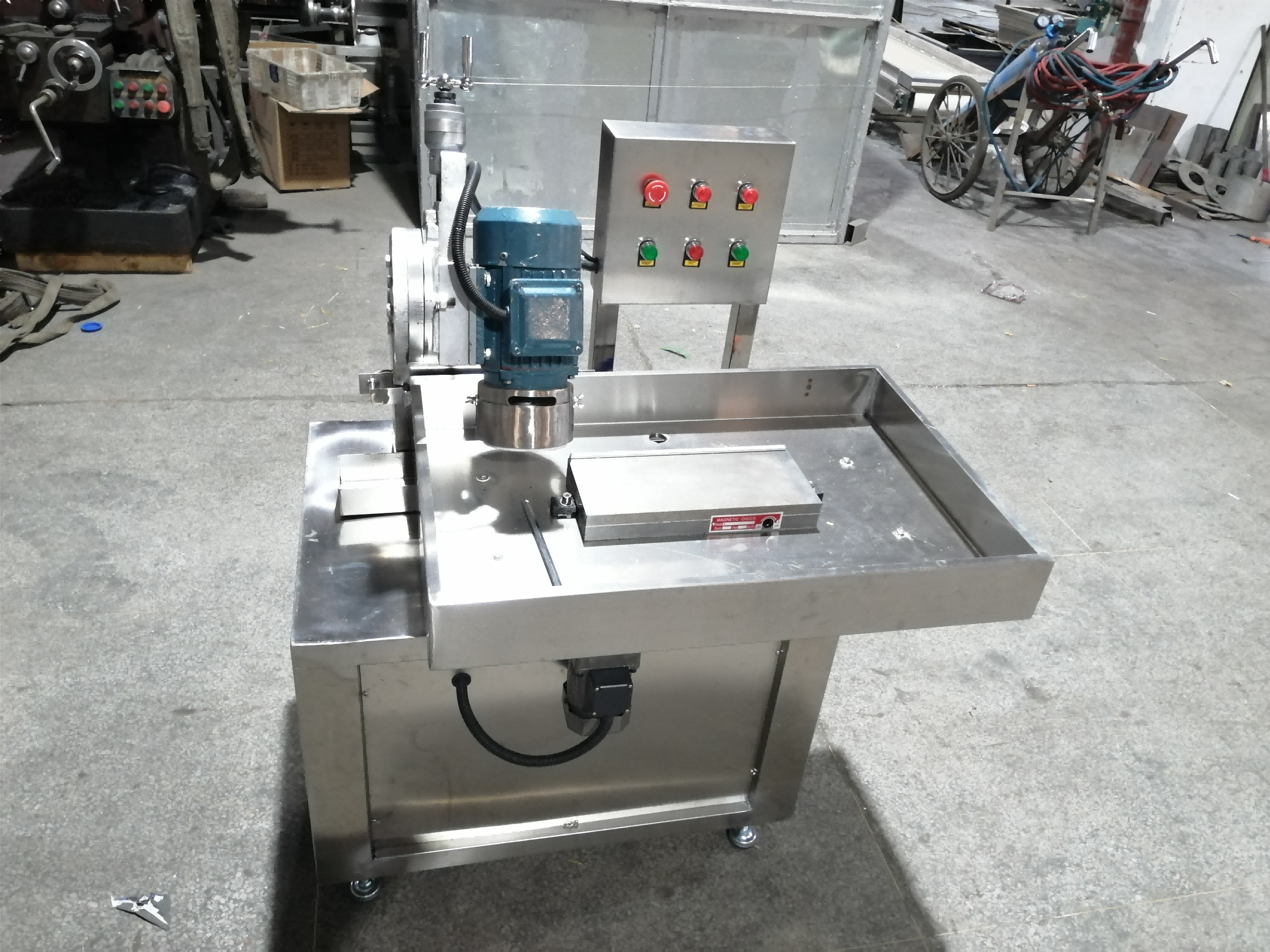 120230107_磁吸式磨刀機 (2)(1).png